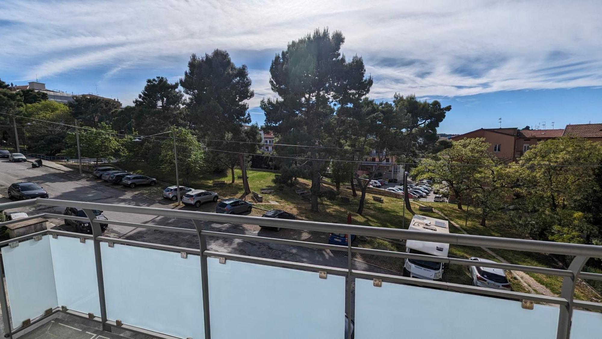 Appartamento Zona Grazie Ancona Esterno foto